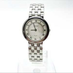 GUCCI Women’s 25mm Watch - EUC
